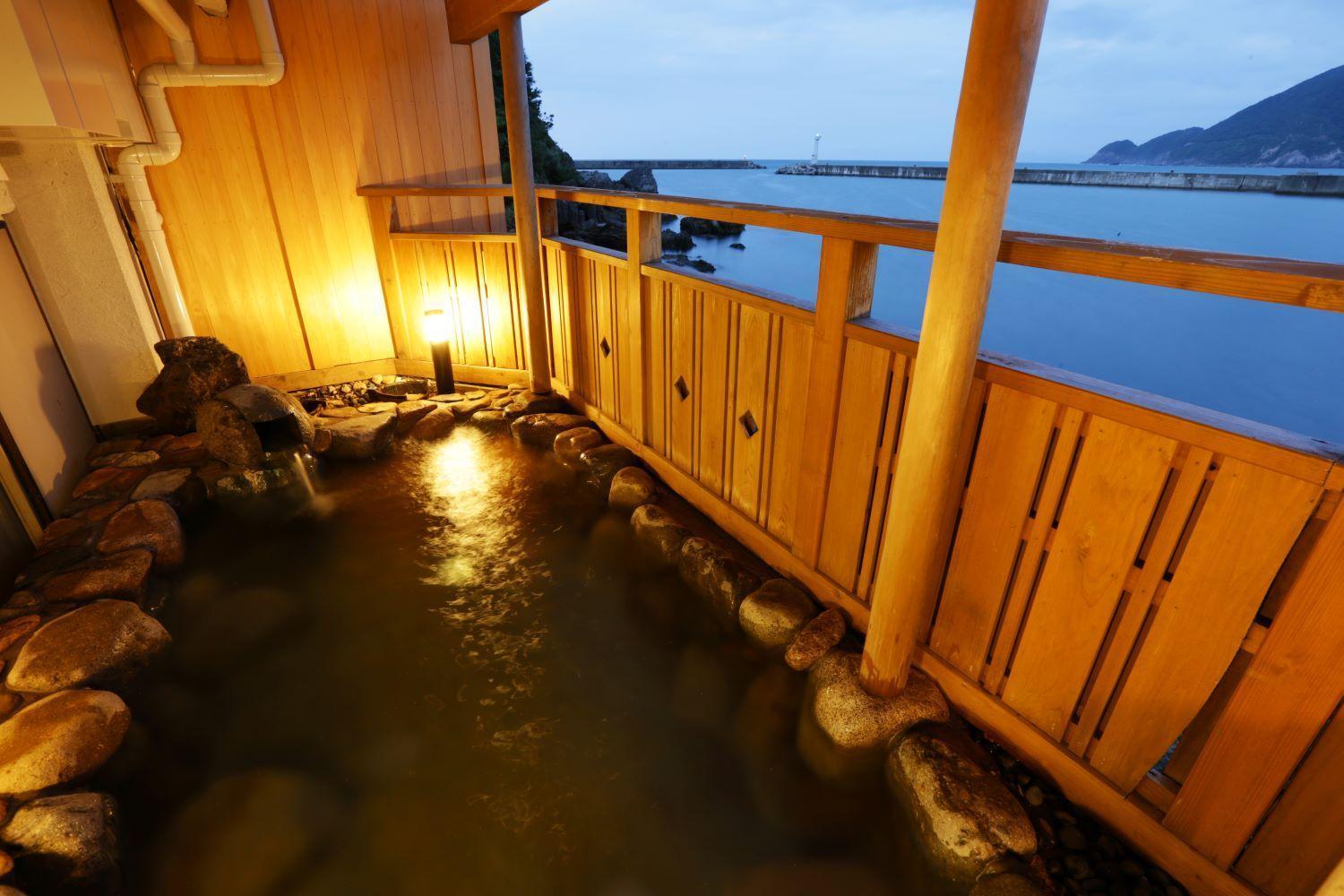 Okukinosaki Seaside Hotel Тойока Екстериор снимка