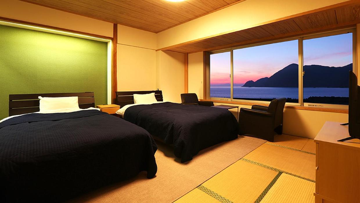 Okukinosaki Seaside Hotel Тойока Екстериор снимка
